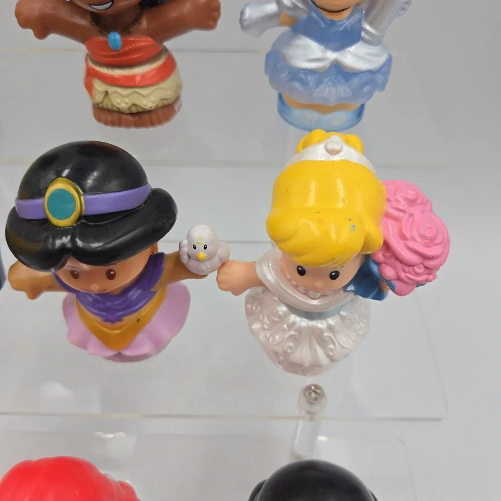Fisher-Price Little People Disney Princess Prince 10 Mixed Figures +chairs Table